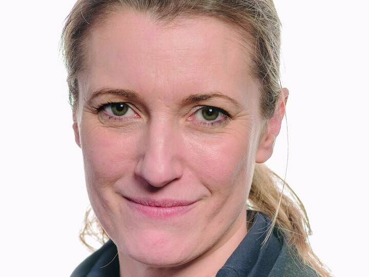 Die Vizepräsidentin der Pflegekammer Rheinland-Pfalz wechselt als Vorsitzende des Errichtungsausschusses zur Pflegekammer NRW. 