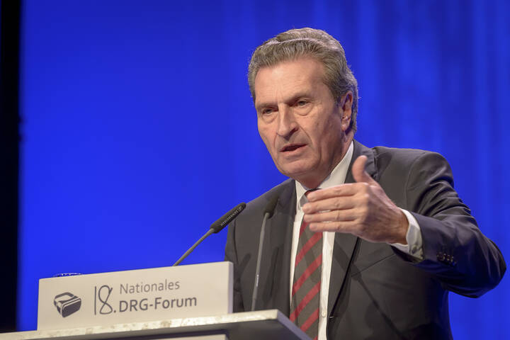 Kommissar Oettinger: "EU mal eine Woche abschalten"