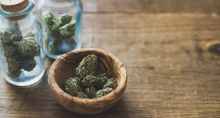 Jährlich zwei Tonnen Cannabis 