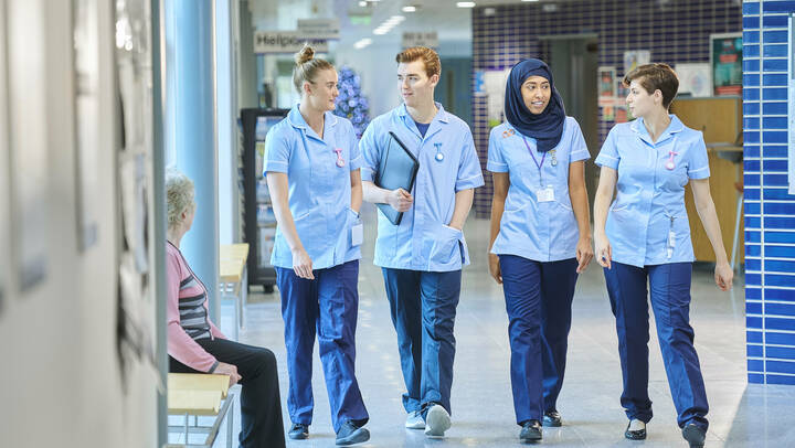 Mehr Auszubildende in der Pflege