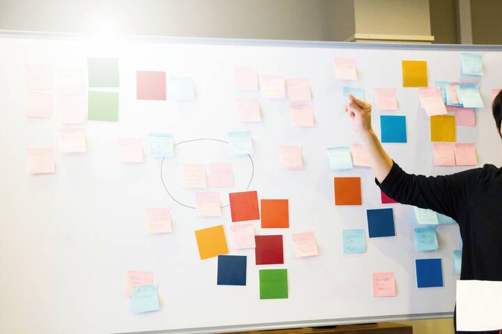 Die Sorgen im Pflegebereich sind groß. Mit einem Zehn-Punkte-Plan will die CDU im Schweriner Landtag einen Weg aus der anhaltenden Misere aufzeigen.