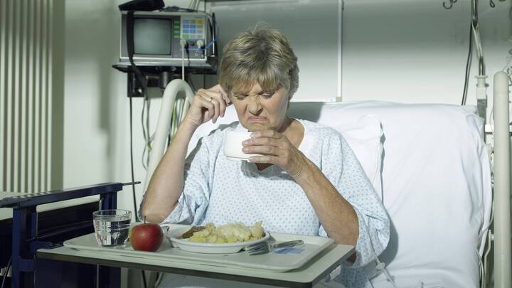 Mangelernährung im Krankenhaus führt zu Komplikationen – gut 50.000 Todesfälle pro Jahr ließen sich mit gutem Essen vermeiden.