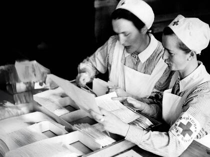 Pflegende waren im Nationalsozialismus an Patientenmorden beteiligt. Im Interview erklärt Pflegepädagoge Michael Bossle, wie die Aufarbeitung gelingt und wie junge Pflegefachpersonen für die historische Verantwortung sensibilisiert werden können.