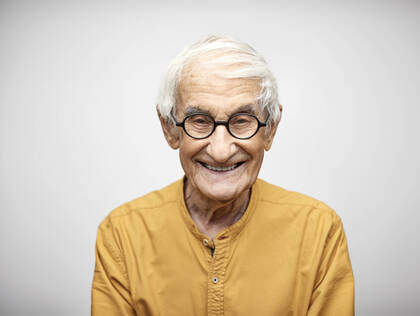 Die aktualisierte S3-Leitlinie „Demenzen“ bietet evidenzbasierte Empfehlungen für die Diagnostik, Therapie und Pflege. 