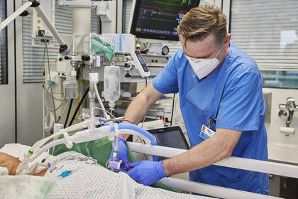 INPULS wurde als geeigneter für eine Erprobung im Klinikalltag bewertet als LEP. Trotz positiver Ergebnisse gibt es auch Schwachstellen.  INPULS wurde als geeigneter für eine Erprobung im Klinikalltag bewertet als LEP. Trotz positiver Ergebnisse gibt es auch Schwachstellen.