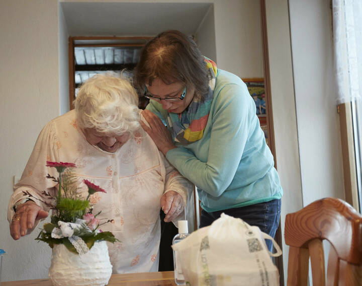Immer mehr pflegende Angehörige spüren Belastung