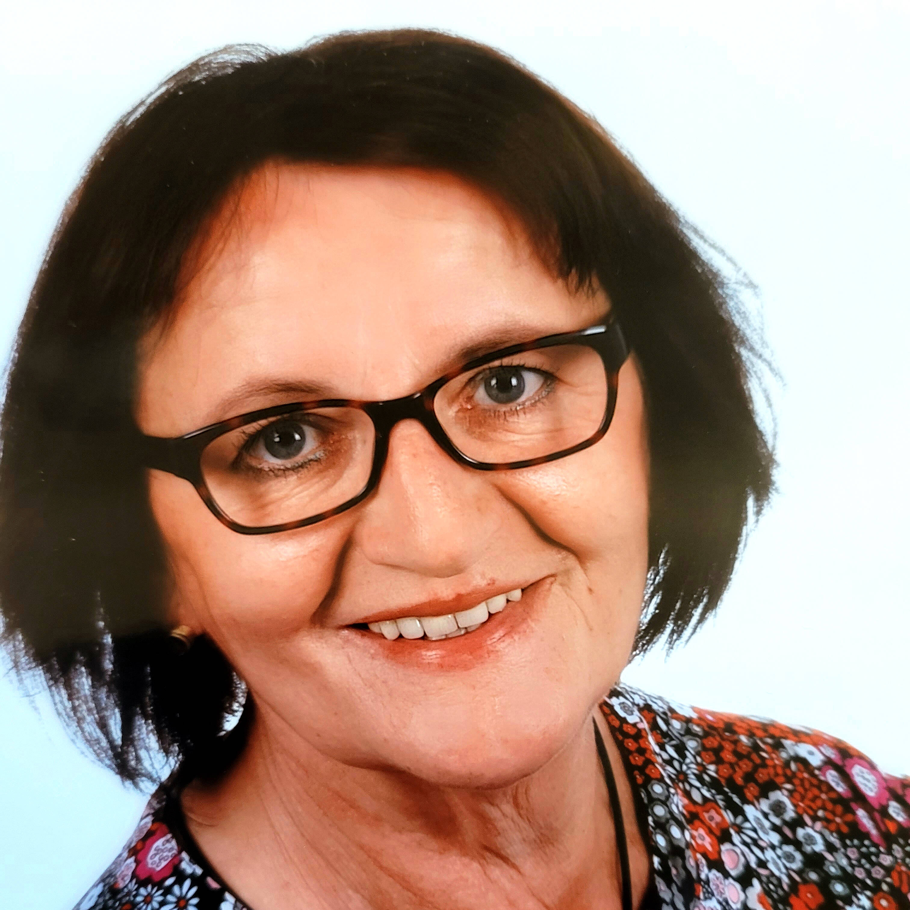 Bettina Stief