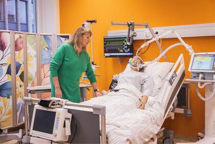 Die Evangelische Hochschule Dresden hat eines der bestausgestatteten Simulationszentren für Pflegestudierende in Deutschland in Betrieb genommen. 