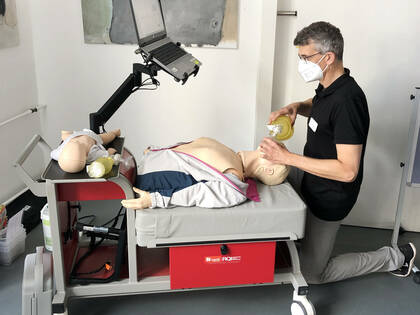 Resuscitation Quality Improvement (RQI) ist ein Trainingssystem zur kontinuierlichen Verbesserung der kardiopulmonalen Reanimation. 