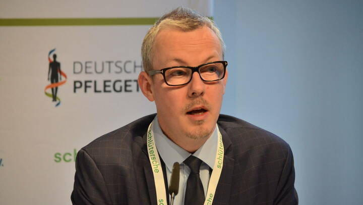 Pflege-Thermometer: Altenpflege am Limit