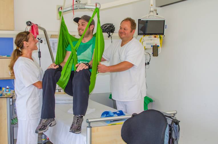 Fachweiterbildung - Experten für die Pflege von Querschnittgelähmten