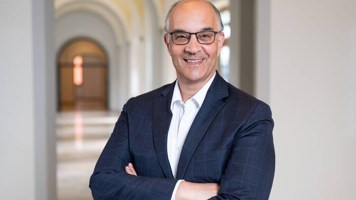 Im Interview erklärt Kammerpräsident Markus Mai, warum es keine Wiederholung der umstrittenen Mitgliederbefragung geben kann, wie die Kammer mit dem Gerichtsurteil aus Koblenz umgeht – und weshalb ein Rücktritt für ihn derzeit keine Option ist.