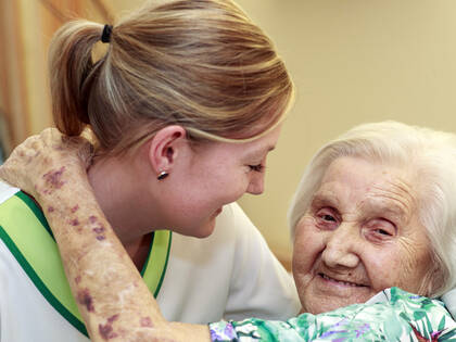 Wie ist das Konzept der Validation pflegewissenschaftlich zu bewerten?
