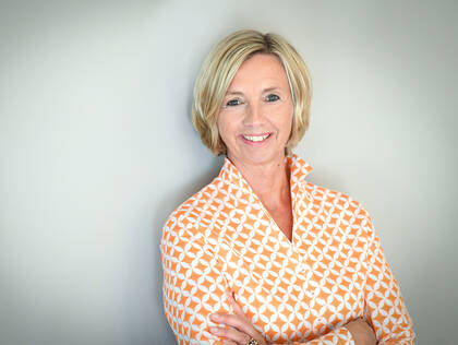 Welche digitalen Technologien bringen die Pflege voran? Warum halten sie nur spärlich Einzug in die Praxis? Ein Gespräch mit der Expertin Judith Ebel.