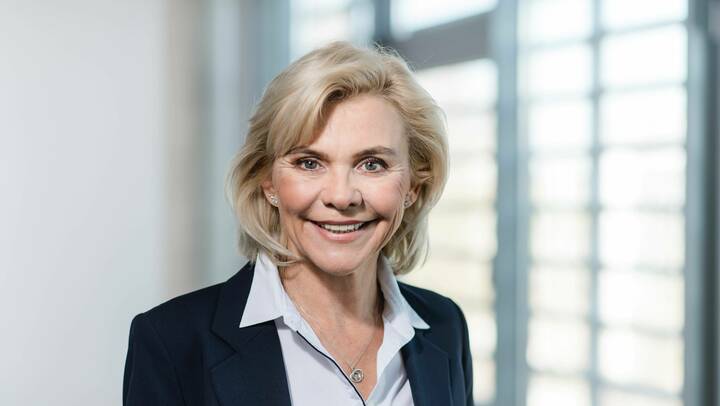 Die Digitalisierungschefin der Sana Kliniken, Stefanie Kemp, über den Einsatz Künstlicher Intelligenz im Krankenhaus.