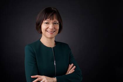 Nach knapp vier Jahren verlässt Bernadette Klapper Ende August den DBfK. Peter Tackenberg übernimmt die Position kommissarisch. Nach knapp vier Jahren verlässt Bernadette Klapper Ende August den DBfK. Peter Tackenberg übernimmt die Position kommissarisch.