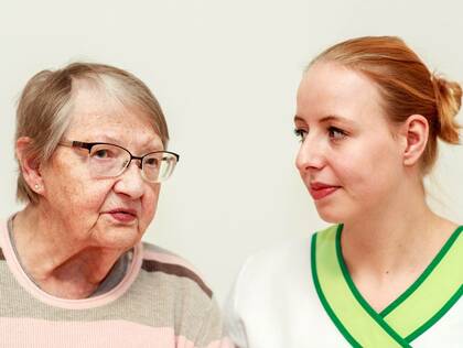 Das Alfried Krupp Krankenhaus in Essen bildet das Pflegepersonal gezielt weiter, um deren Handlungssicherheit im Klinikalltag zu optimieren.