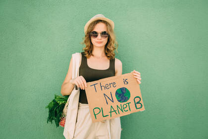 Ulrike Koch von der Deutschen Allianz Klimawandel und Gesundheit rezensiert ein aktuelles Buch zum Thema Nachhaltigkeit. Dieses zeigt, wie Pflegende Klimaschutz praktisch umsetzen können. 
