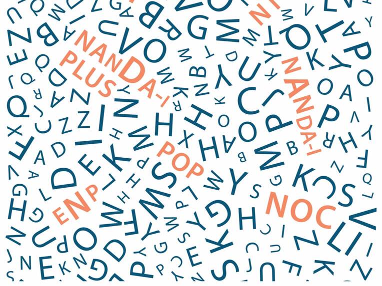 Pflegediagnosen gelten als zentrale Fachsprache der professionellen Pflege. Im Interview erklärt Claudia Leoni‑Scheiber die Bedeutung standardisierter Pflegeklassifikationen, internationale Entwicklungen, Unterschiede zwischen NANDA‑I, ICNP und ENP sowie aktuelle Herausforderungen in Ausbildung, Praxis und europäischer Datenintegration.