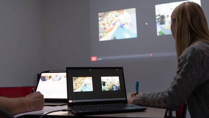 Ein spezieller Lehrgang bereitet internationale Pflegende auf ihre Prüfung im Simulationssetting vor. 