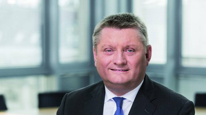 Gröhe: Technik ersetzt nicht Pflegepersonal