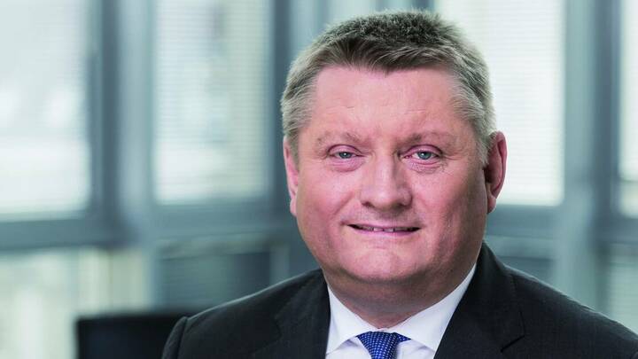 Gesundheitsberufe: Gröhe will Tempo bei Reform der Ausbildungen 