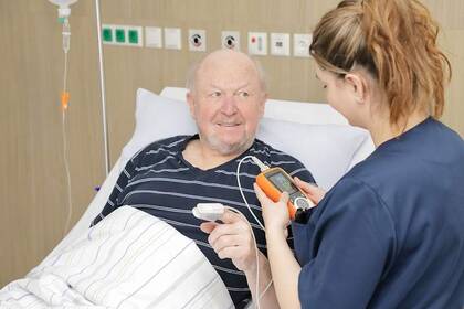 Im Krankenhaus St. Joseph-Stift in Bremen ist ab 2025 die neuartige staatlich anerkannte Fachweiterbildung möglich.  Im Krankenhaus St. Joseph-Stift in Bremen ist ab 2025 die neuartige staatlich anerkannte Fachweiterbildung möglich.