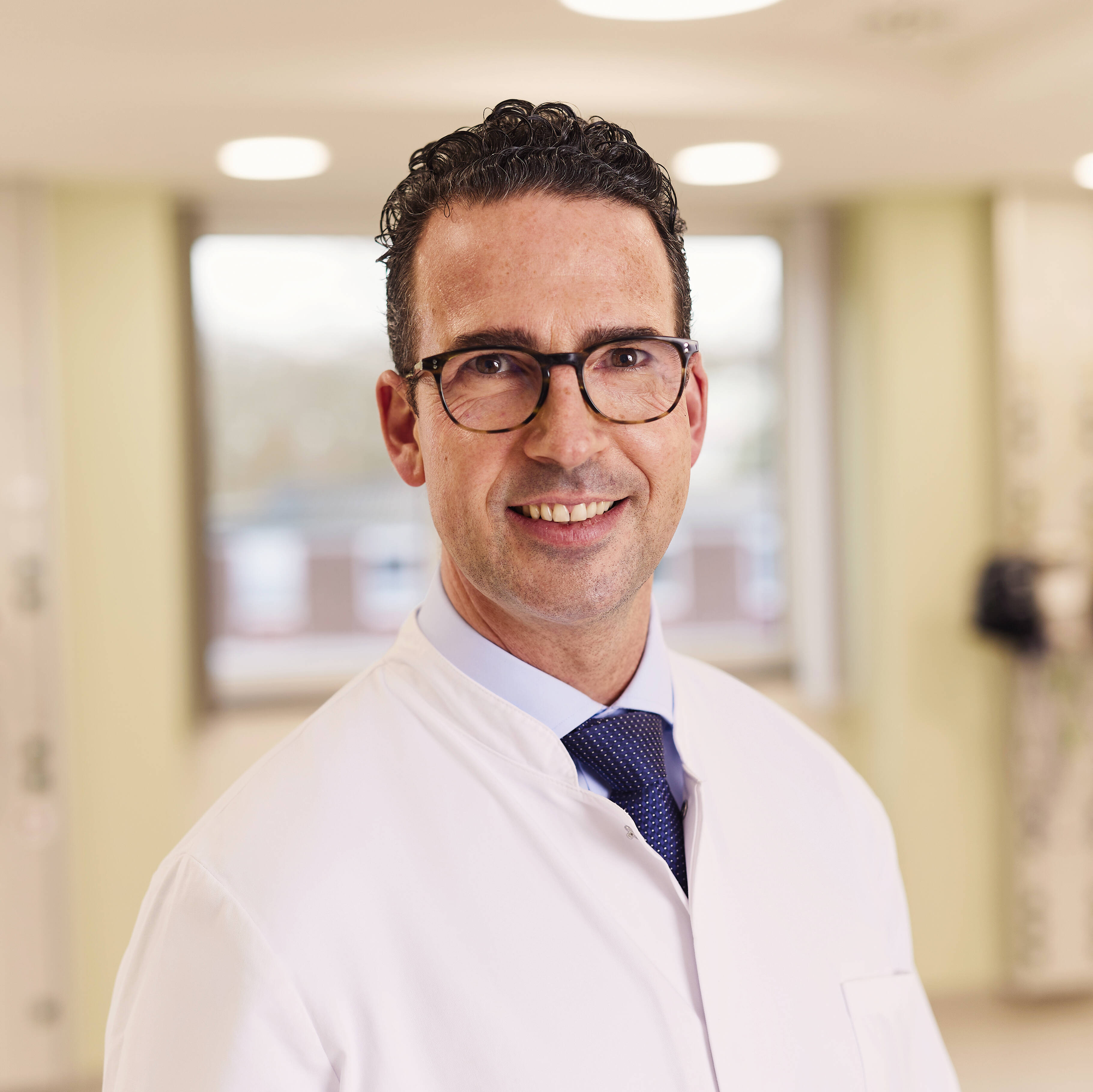 Prof. Dr. Marc N. Busche