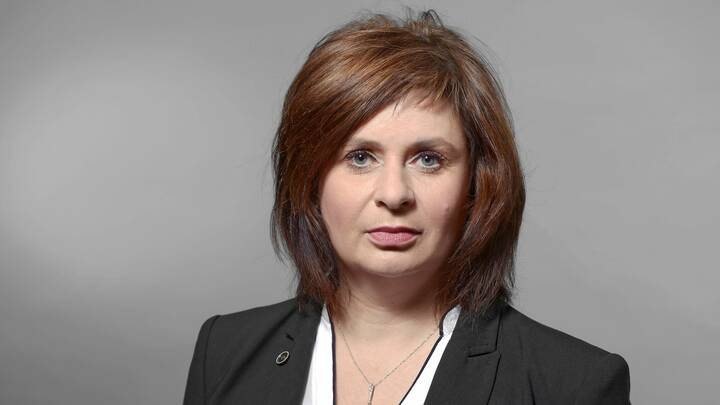 Der Bundesverband Pflegemanagement hat am Donnerstag der Vorwoche Jana Luntz zur Pflegemanagerin des Jahres 2021 gekürt. 