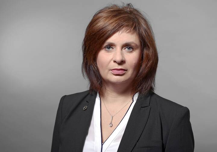 Jana Luntz übernimmt ab Oktober die Pflegeleitung der Unimedizin Greifswald. Sie folgt auf Peter Hingst und bringt langjährige Leitungserfahrung mit.