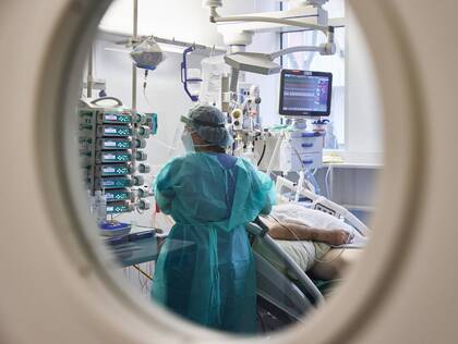 Im Juli 2024 erschien die aktuelle Fassung der S3-Leitlinie „Intensivmedizin nach Polytrauma“. Der Autor stellt einige Behandlungsempfehlungen aus den ersten vier Kapiteln vor.