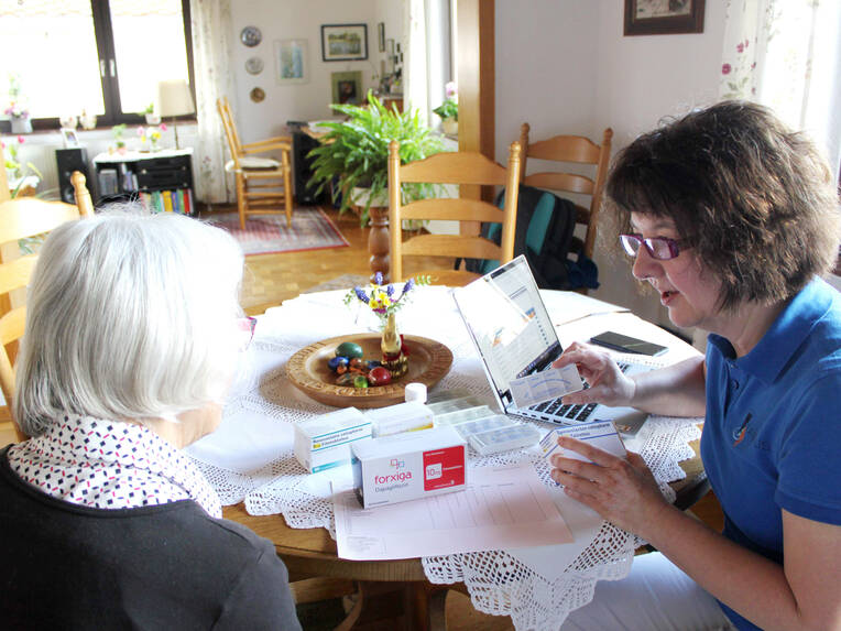 In Rheinland-Pfalz erprobt das Projekt FAMOUS den Einsatz von Advanced Practice Nurses in der hausarztnahen Versorgung. 