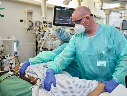 Bauchlage und Bewegung