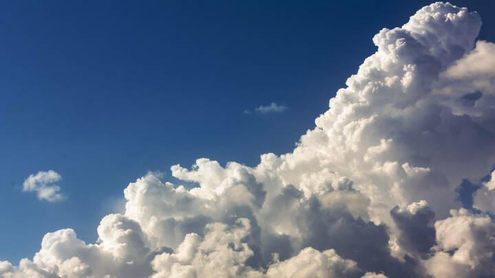 In der Pflege herrscht trotz zahlreicher Reformen nach wie vor schlechte Stimmung. Der aktuelle Care-Klima-Index zeigt nur eine leichte Tendenz ins Positive. 