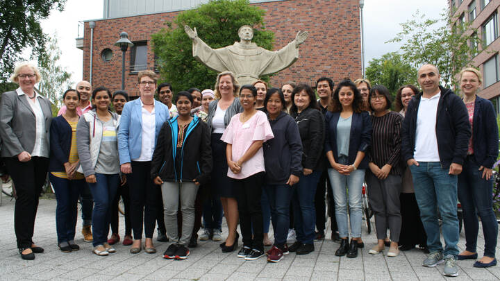 Die St. Franziskus-Stiftung Münster bietet für Pflegende aus dem Ausland einen speziellen Qualifizierungskurs an