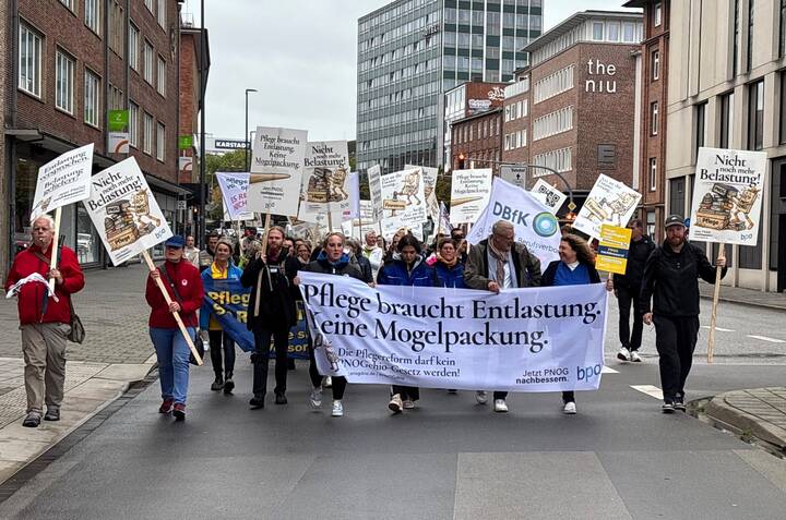 Pflegeverbände protestieren gegen das PNOG