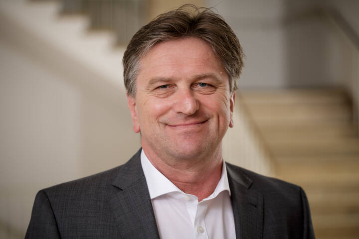 Sozialminister Manfred Lucha geht davon aus, dass in Baden-Württemberg keine Pflegekammer eingerichtet wird.