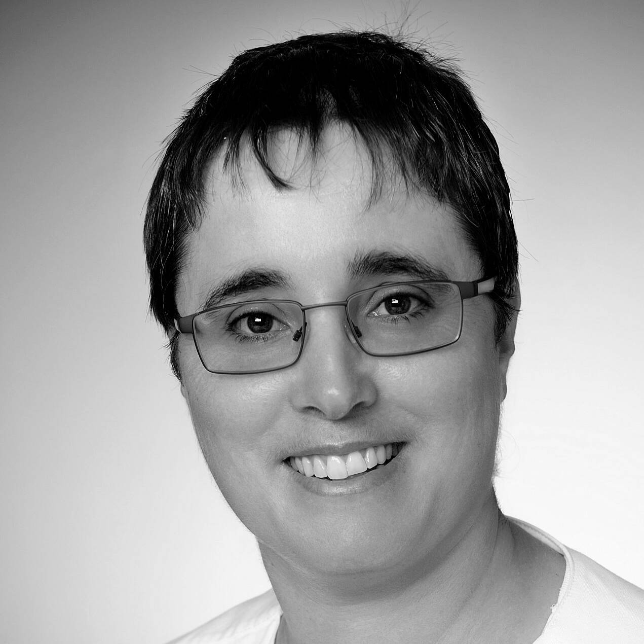 Lara Marks