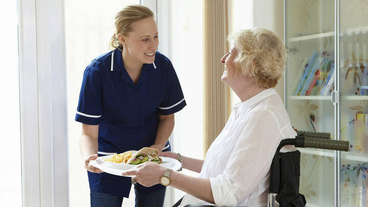 Kontrollen in Pflegeheimen unzureichend 