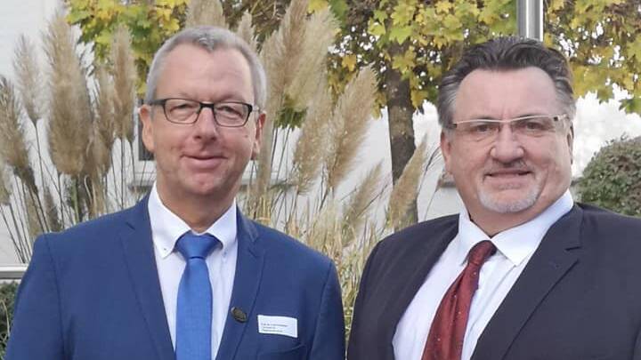 Die Philosophisch-Theologische Hochschule Vallendar hat dem Präsidenten des Deutschen Pflegerats, Franz Wagner, die Ehrendoktorwürde verliehen.