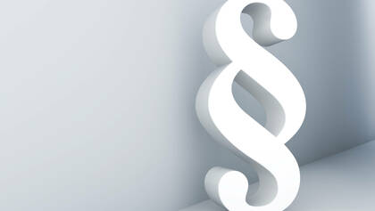 Ist eine Abmahnung rechtens, wenn man an einer dienst­verpflichtenden Brandschutzfortbildung nicht teilgenommen hat?