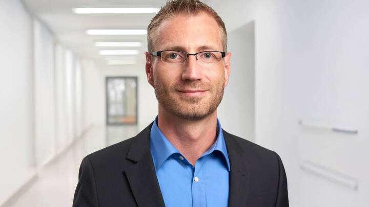 Raphael Lüdenbach ist seit Mittwoch neuer Pflegedirektor der Kliniken der Stadt Köln. 