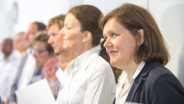 Anerkennung ausländischer Pflegekräfte: Get together Pflege NRW stellt erfolgreiche Modellprojekte vor 