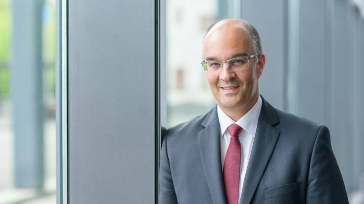 Der Präsident der Landespflegekammer Rheinland-Pfalz, Markus Mai, begrüßt die vom Bundesministerium für Gesundheit geplante Corona-Herbststrategie.