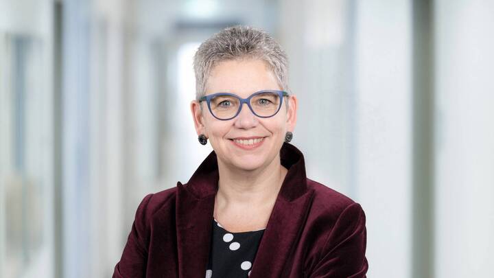 DPR kritisiert Zukunftspakt: Pflege ohne klare Rollen, Standards und verlässliche Finanzierung unzureichend verankert.