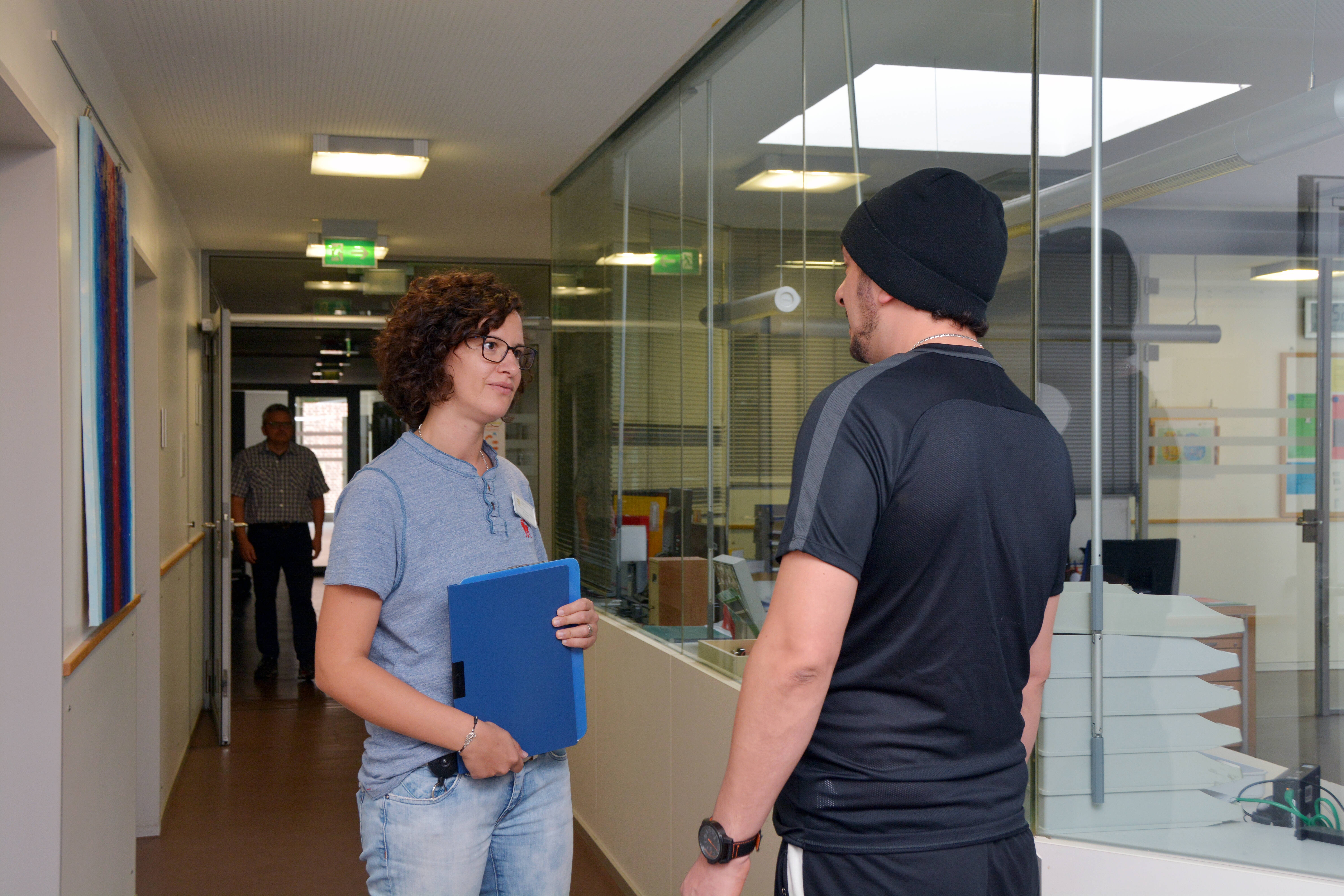 Neue Ausgabe Die Schwester Der Pfleger Was es bedeutet, in der forensischen Psychiatrie zu