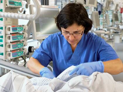 Höhere Pflegequalität, weniger Burnout