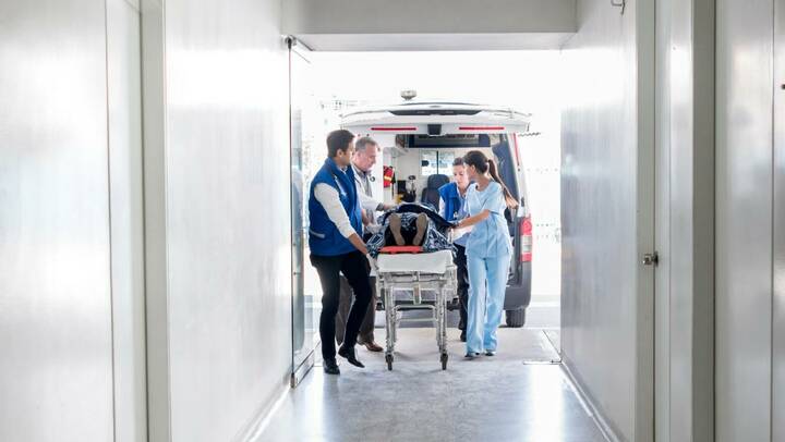 Kommunikation und Solidarität in Notaufnahmen verbessern