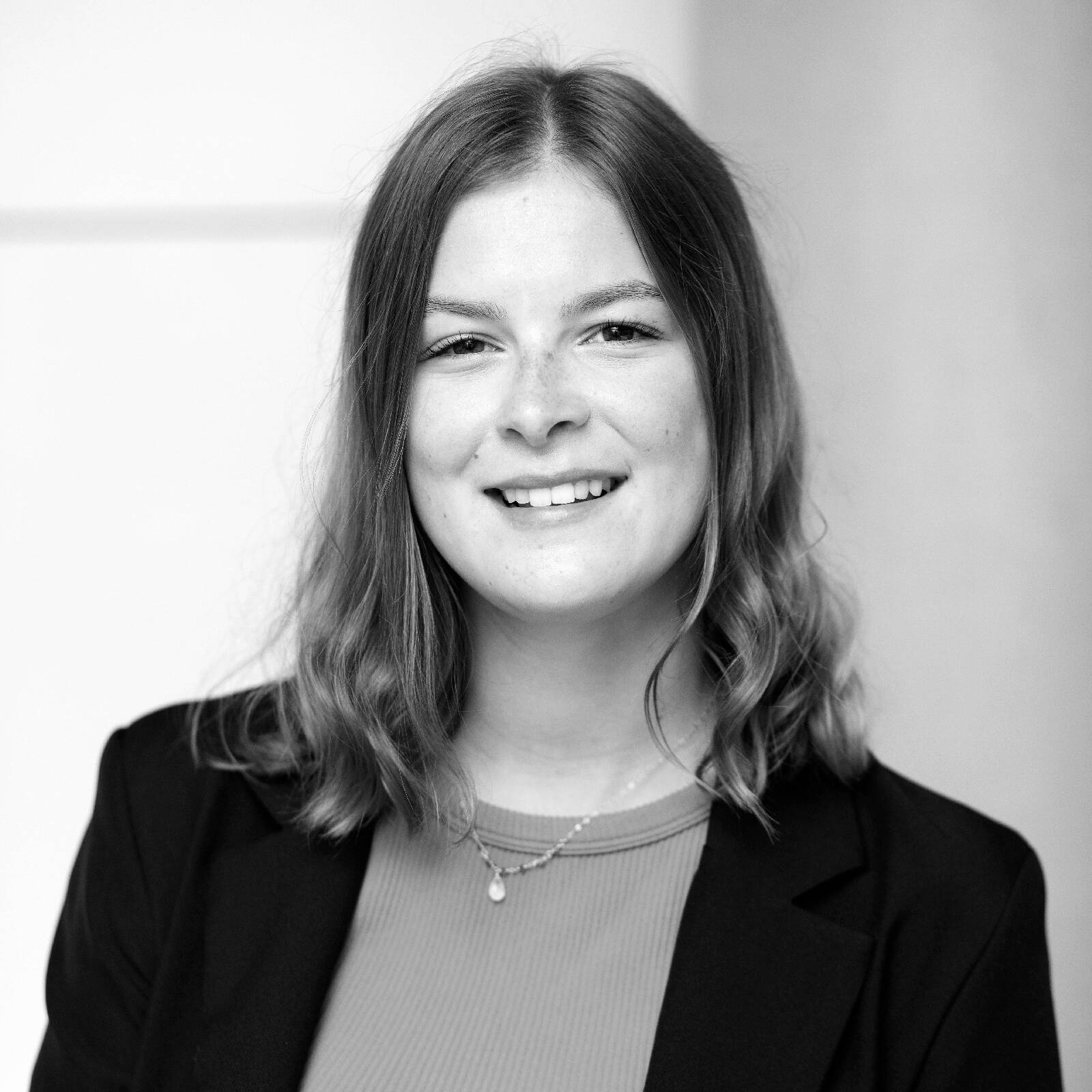  Hannah Gier