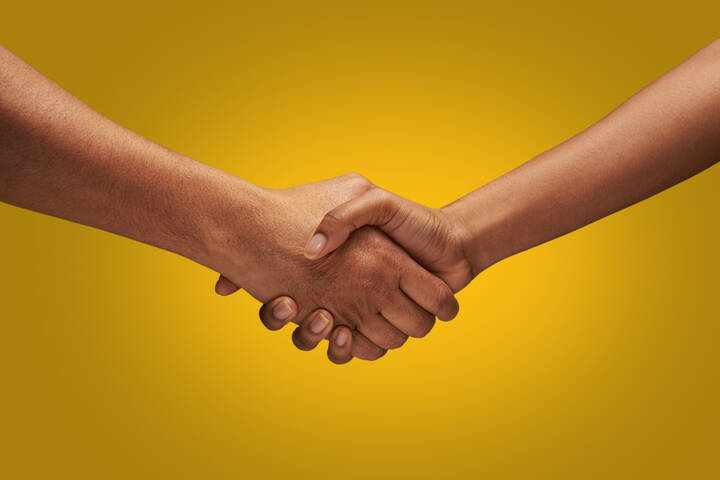 Bund und Länder einigen sich auf das KHAG: Pflegeuntergrenzen, neue Regeln zum Pflegebudget und Leistungsgruppen bleiben bestehen. Wichtig für Kliniken: mehr Zeit, klare Vorgaben und Planungssicherheit für die Umsetzung der Krankenhausreform.